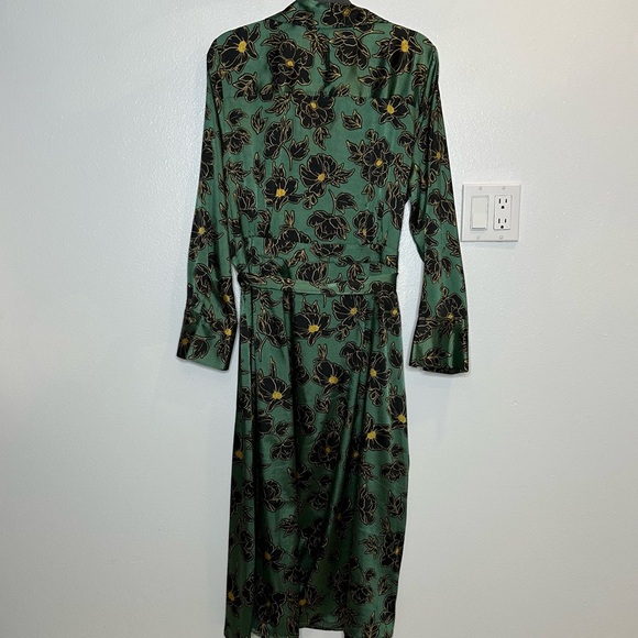 Who What Wear Green Floral Shirt Dress - Picture 5 of 9